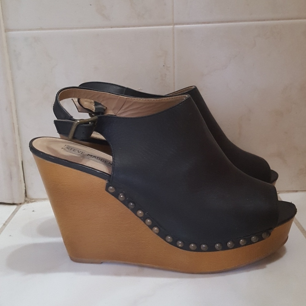 Steve Madden Wedges